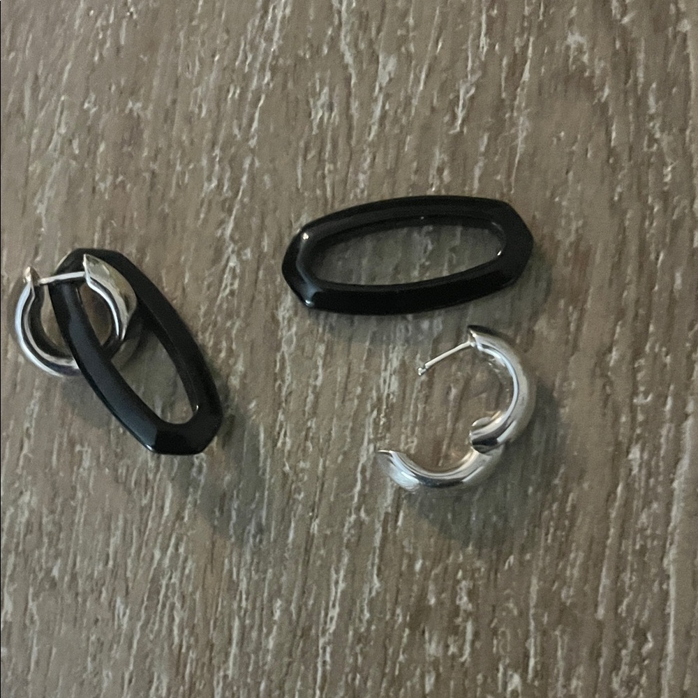Kendra Scott Black and Silver Earrings